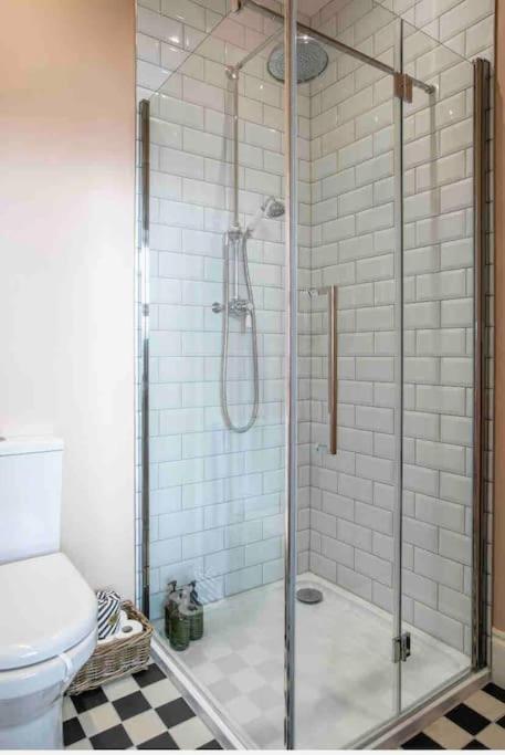 Walpole View - Pet Friendly Apartment Margate Exterior photo